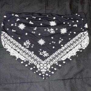 Black and white crop top